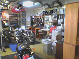 YAMAHA�@SR400 20���N�O����Ă܂����B