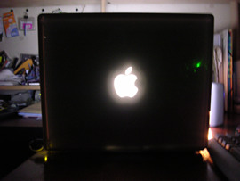 iBOOK�̂ق�̂����Apple�}�[�N